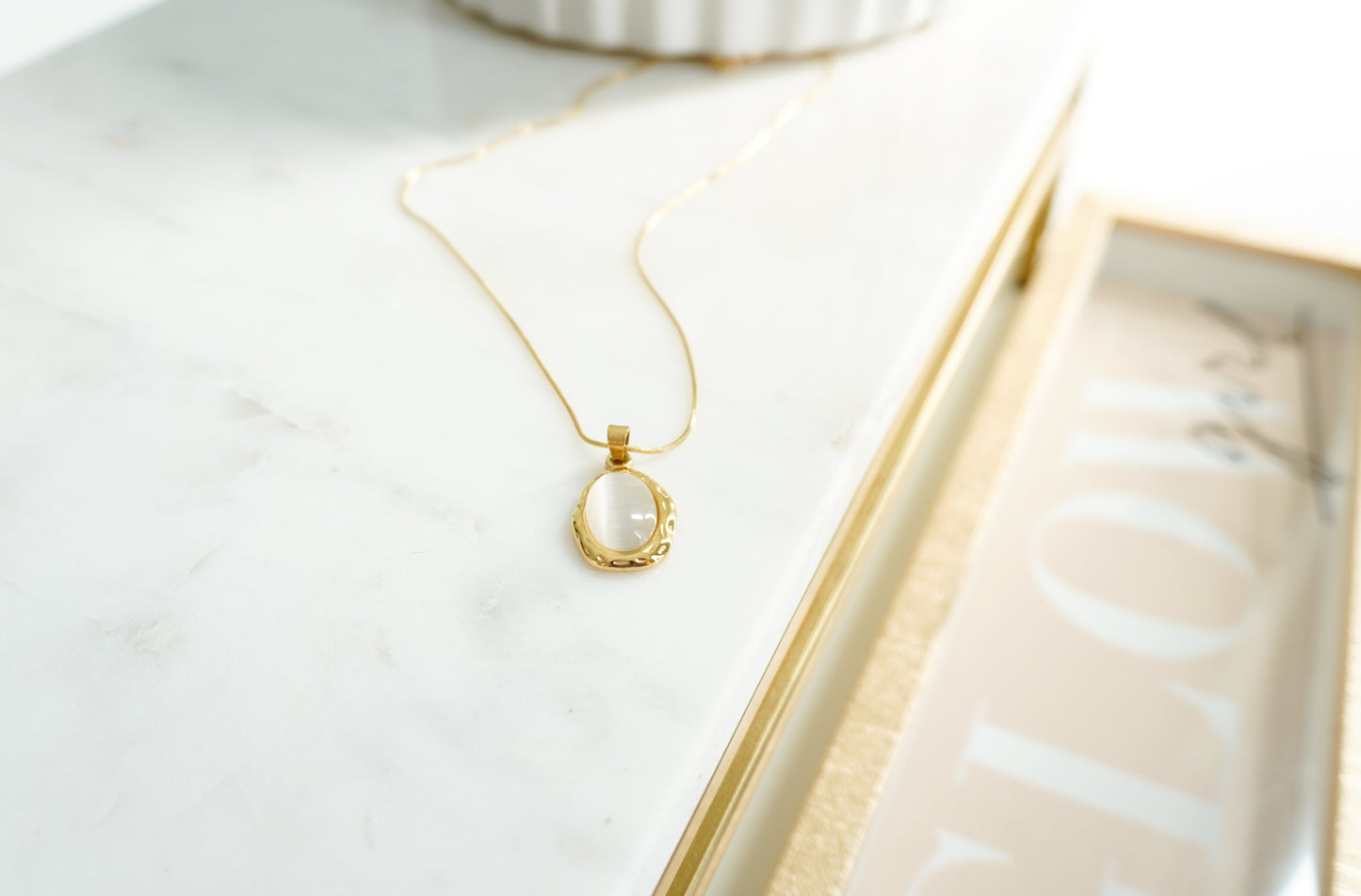Vera Necklace