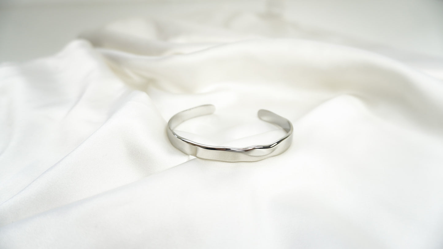 Silvia Bangle