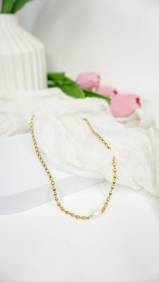 Perlada Necklace