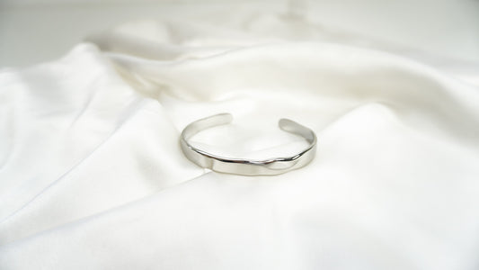 Silvia Bangle