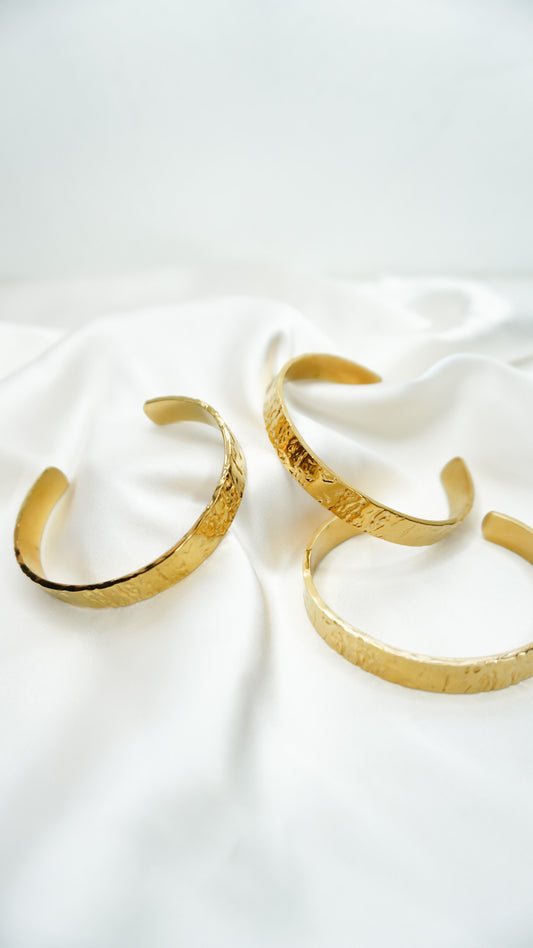 Wrinkled Bangle