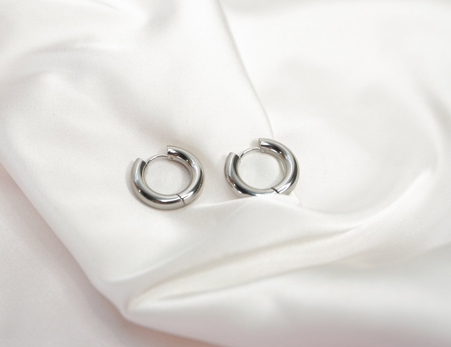 Silver Basic Mini Hoop