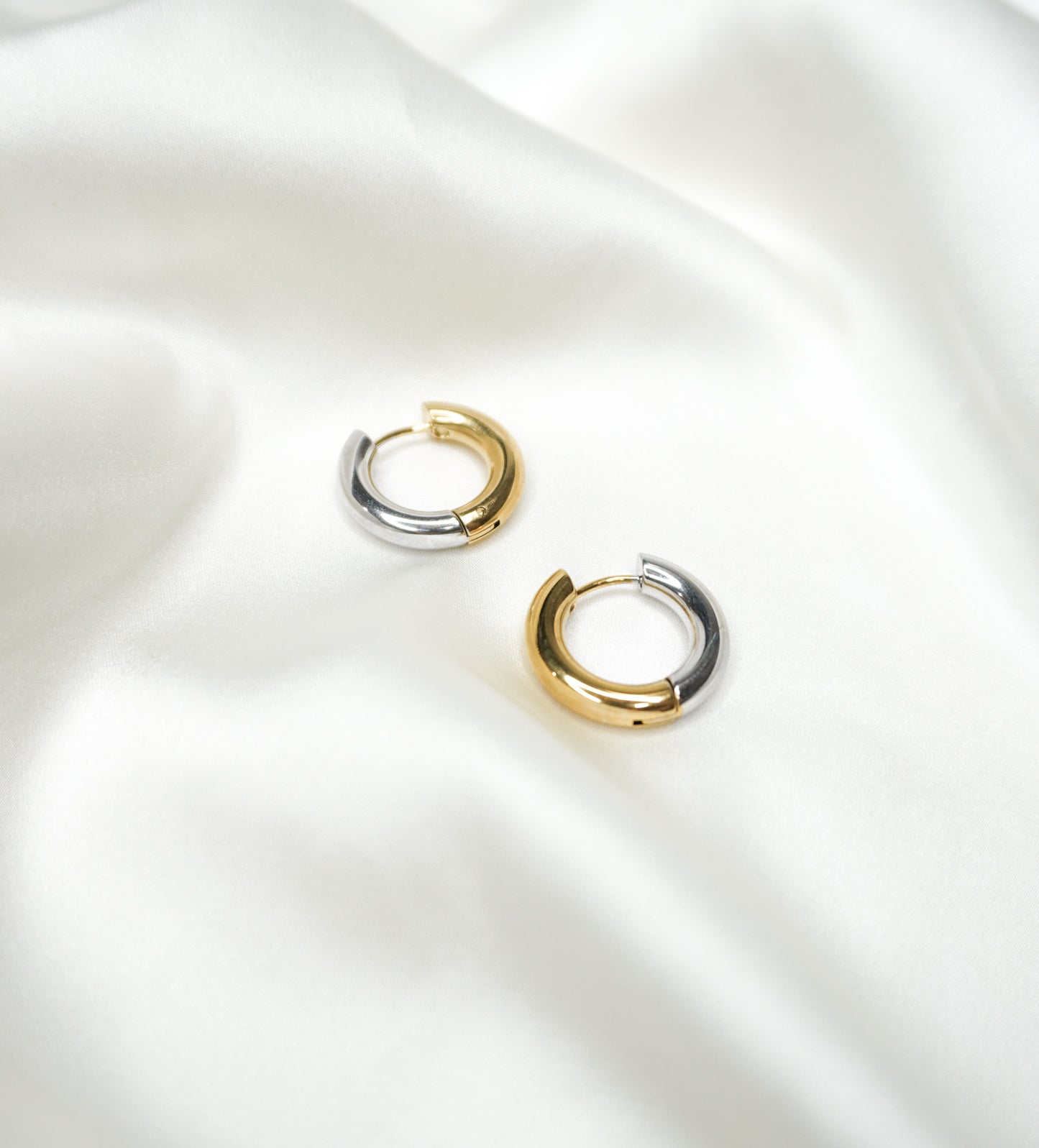 Two Tones Basic Mini Hoop